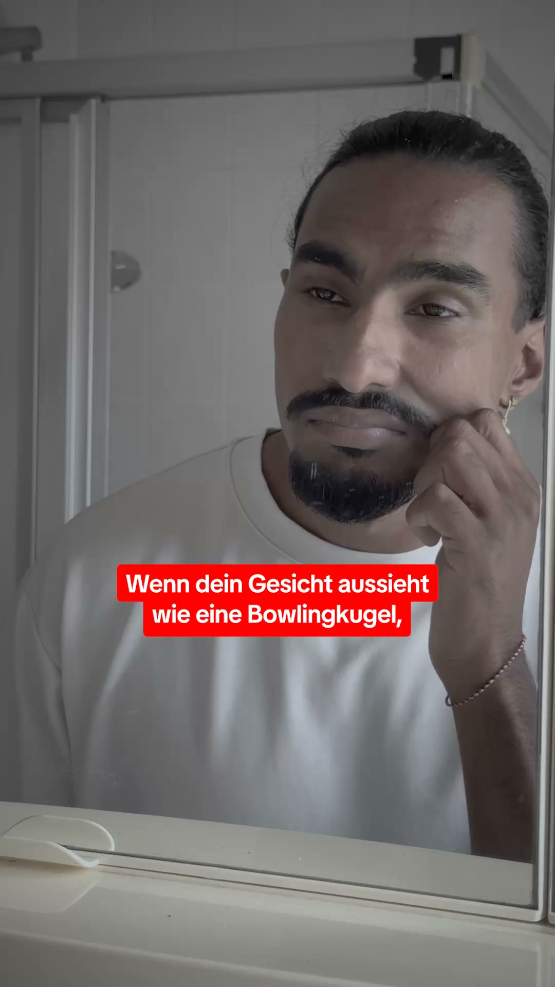 Juckender Anus nachts, Fürze wie verwest, Bauch wie ein Ballon: Männer, das sind keine drei Probleme. Irgendwas hat euren Darm übernommen