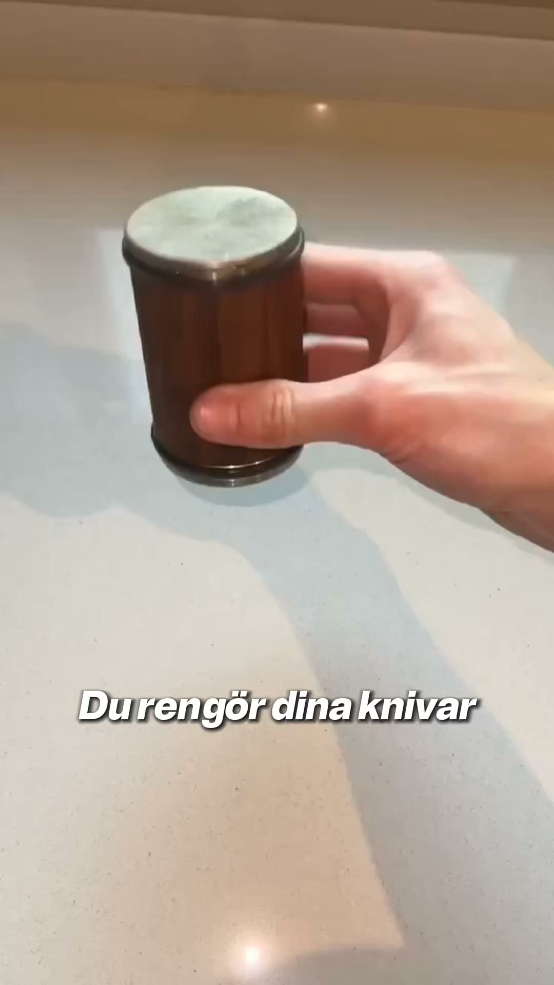 Rullande knivslip med vinkelhållare