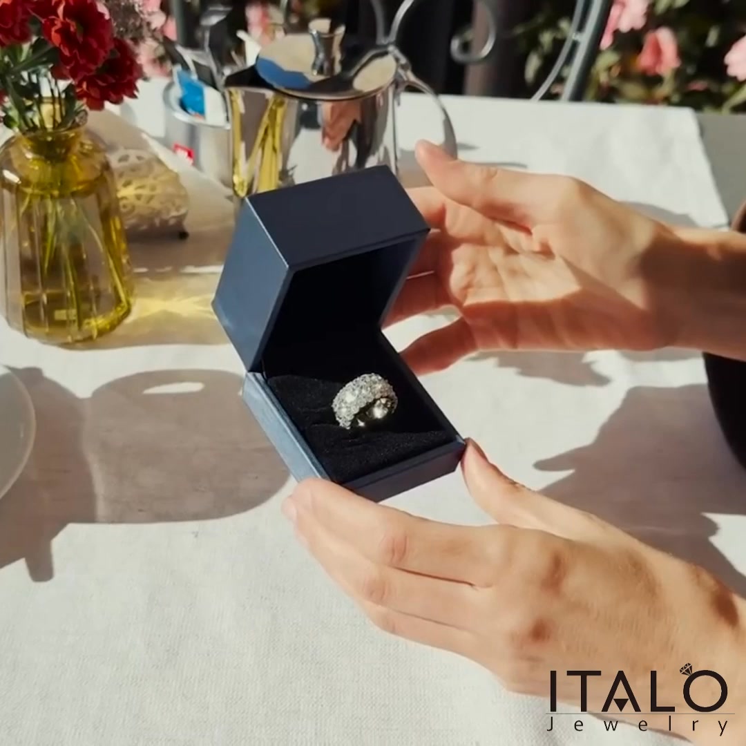 Join Italo Jewelry Rewards & Get 500 Points Free!