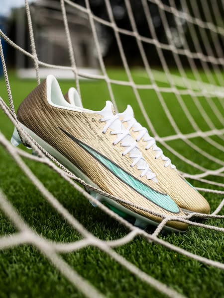 Mbappé Mercurial Superfly PE