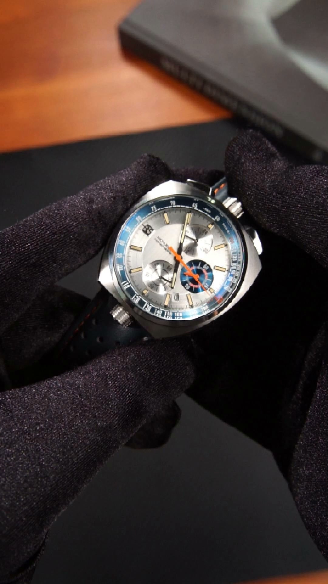 Your Daily Bull Head Chrono-15% OFF First