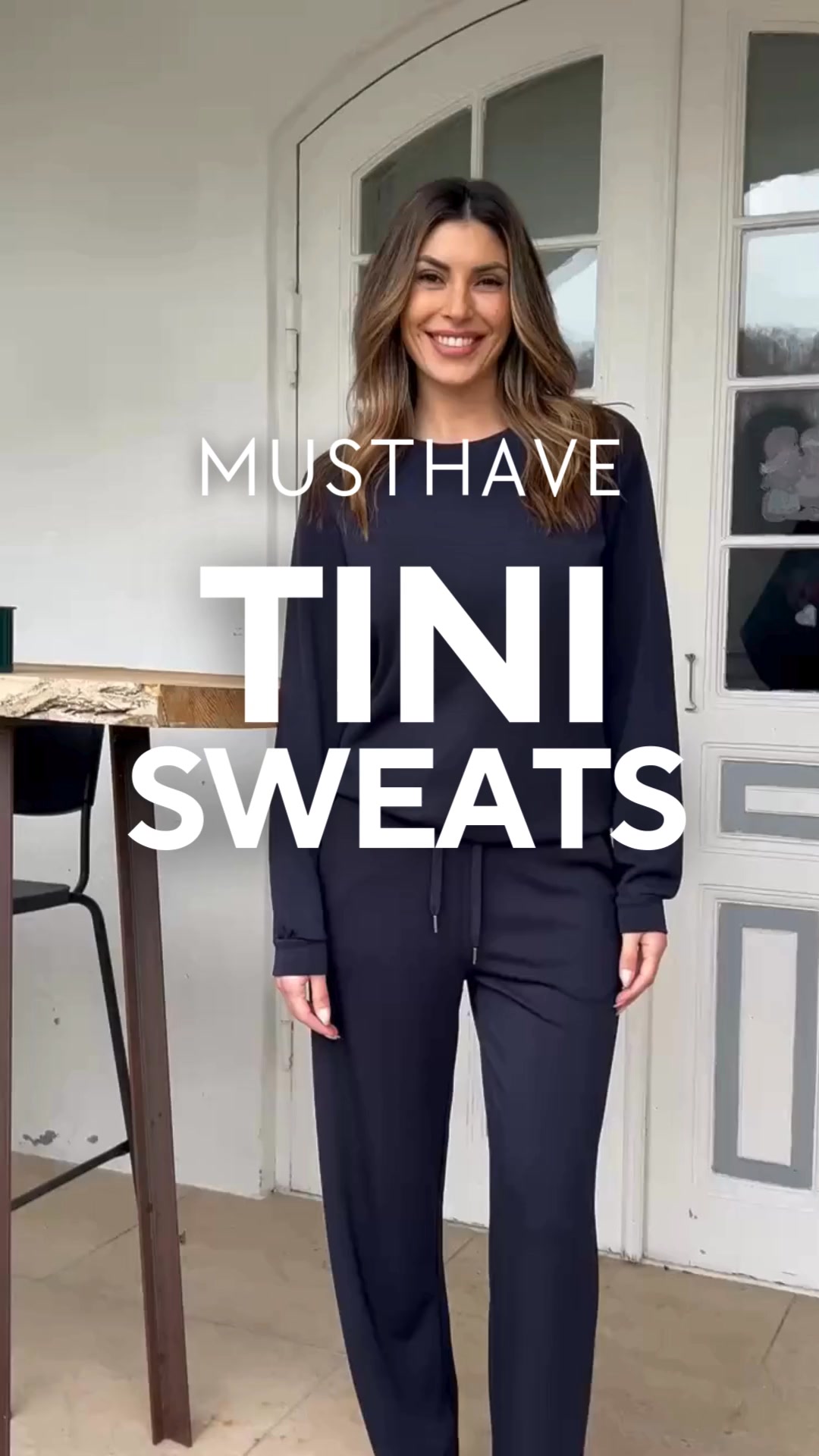 Musthave Tini sweat