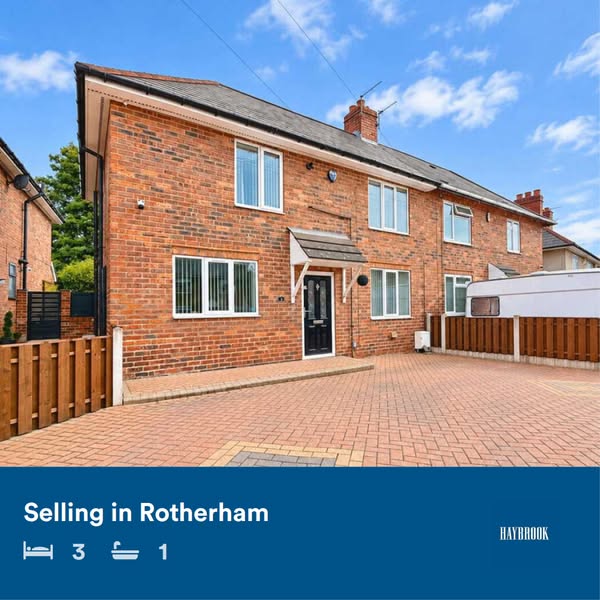 A BEAUTIFULLY PRESENTED THREE-BEDROOM SEMI-DETACHED HOME WITH A GENEROUS REAR GARDEN & EXTENDED CONSERVATORY!