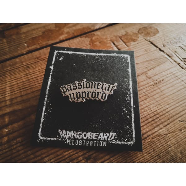 Passionerat Upprörd - Pin