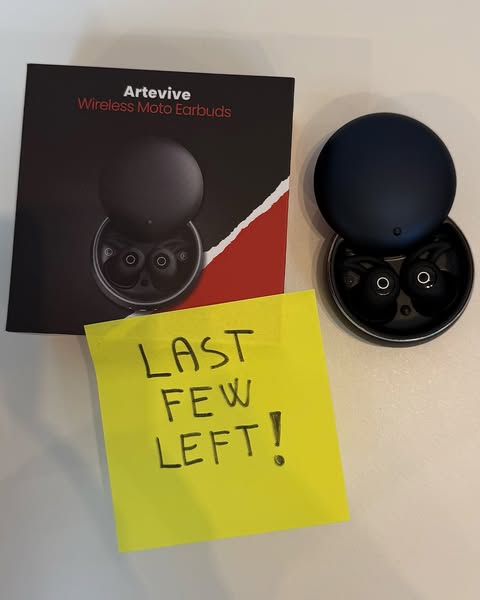 Moto Earbuds 50% OFF