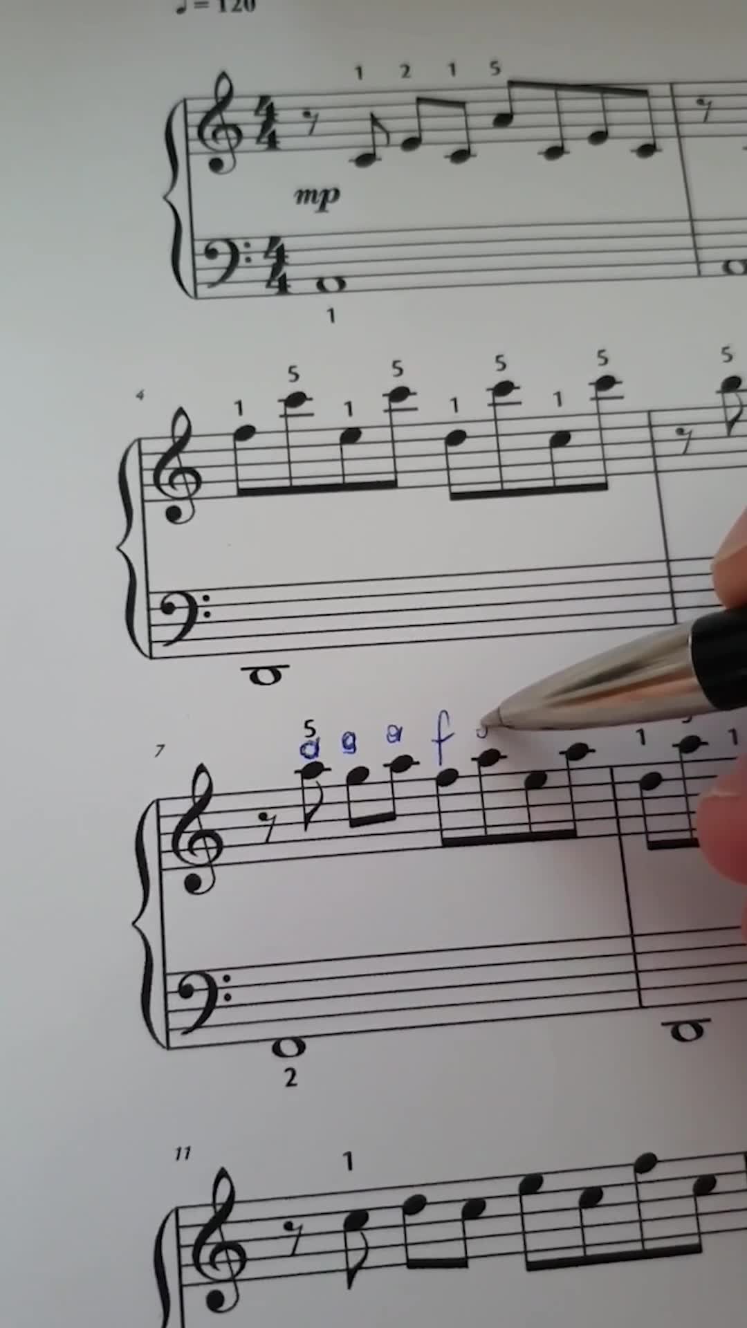 Level up your piano playing! Try it for free!