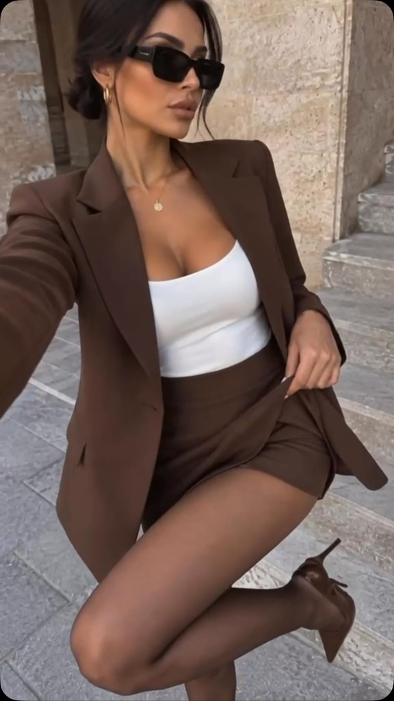 Anúncio de Le Femme Chic