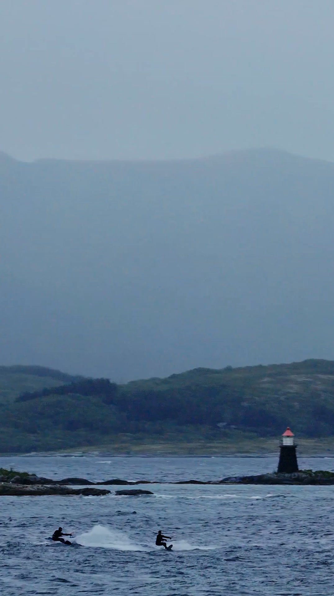 The Amp Wetsuit - the perfect combination of warmth and flexbility