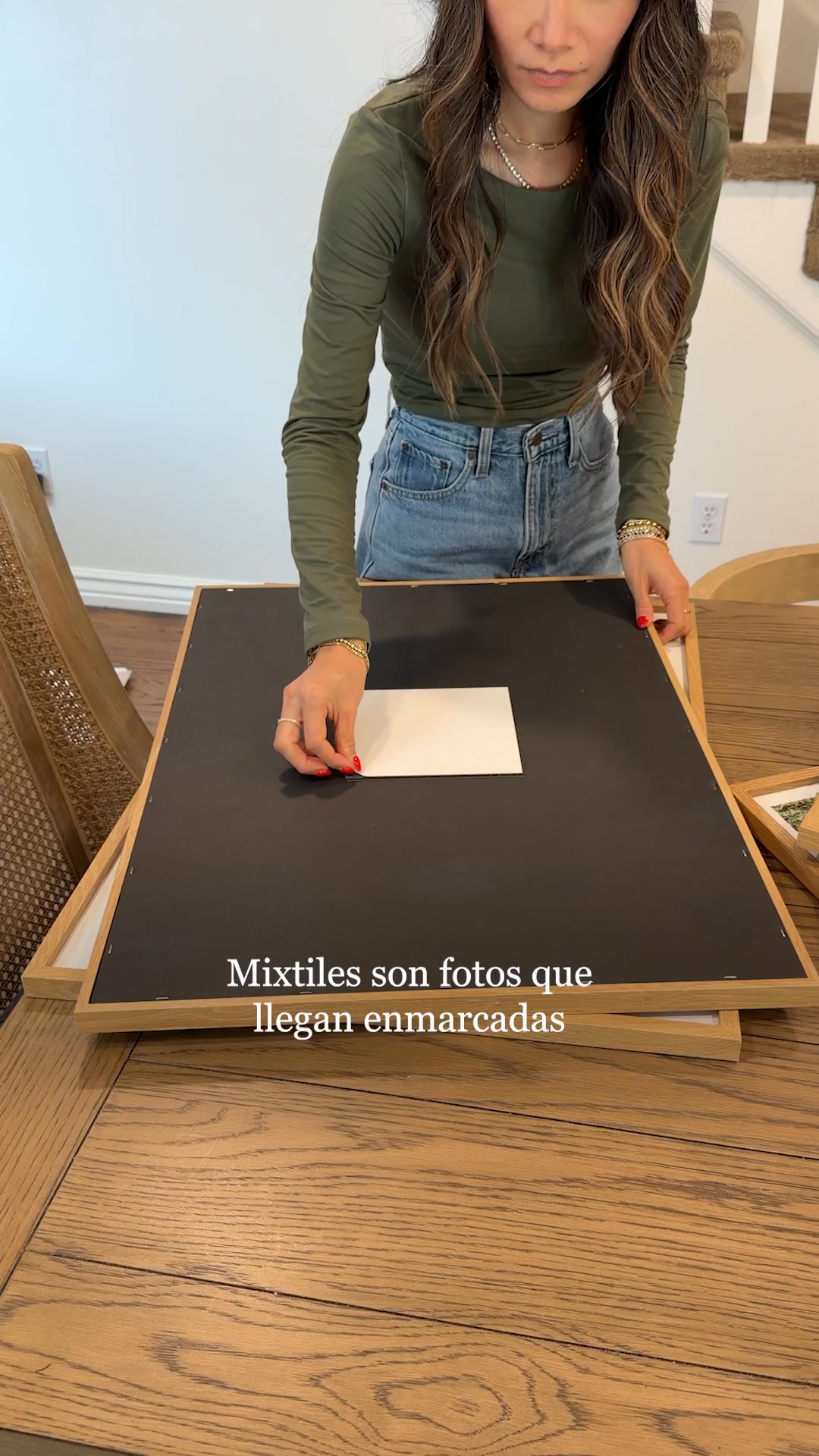 Fácil de pegar, despegar y volver a pegar