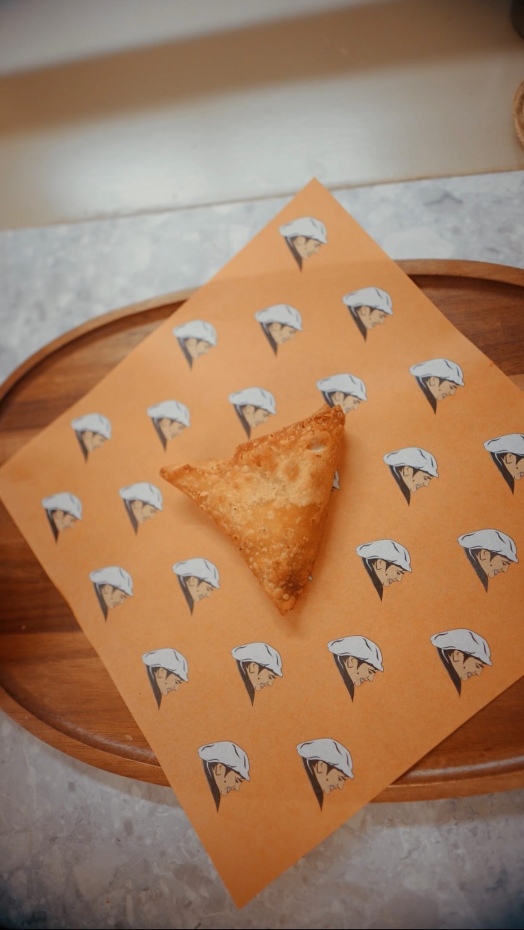 Anúncio de Big Mum's Samosas