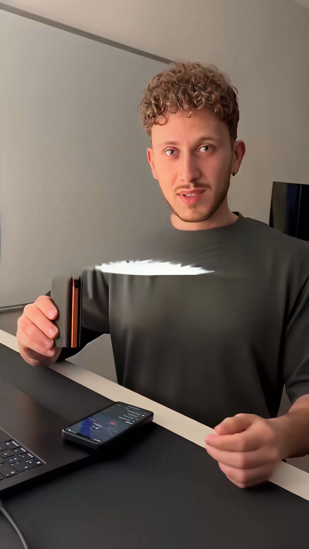 StrideSafe™ Smart Wallet