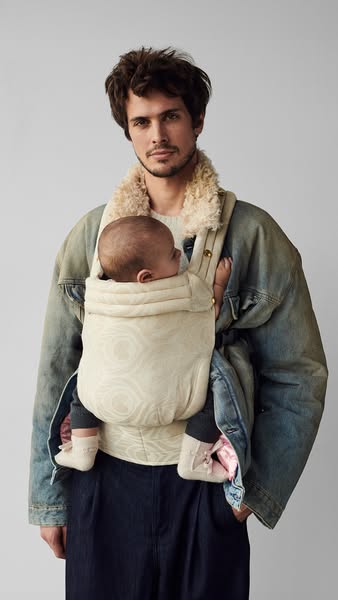 Zeitgeist Baby Carrier