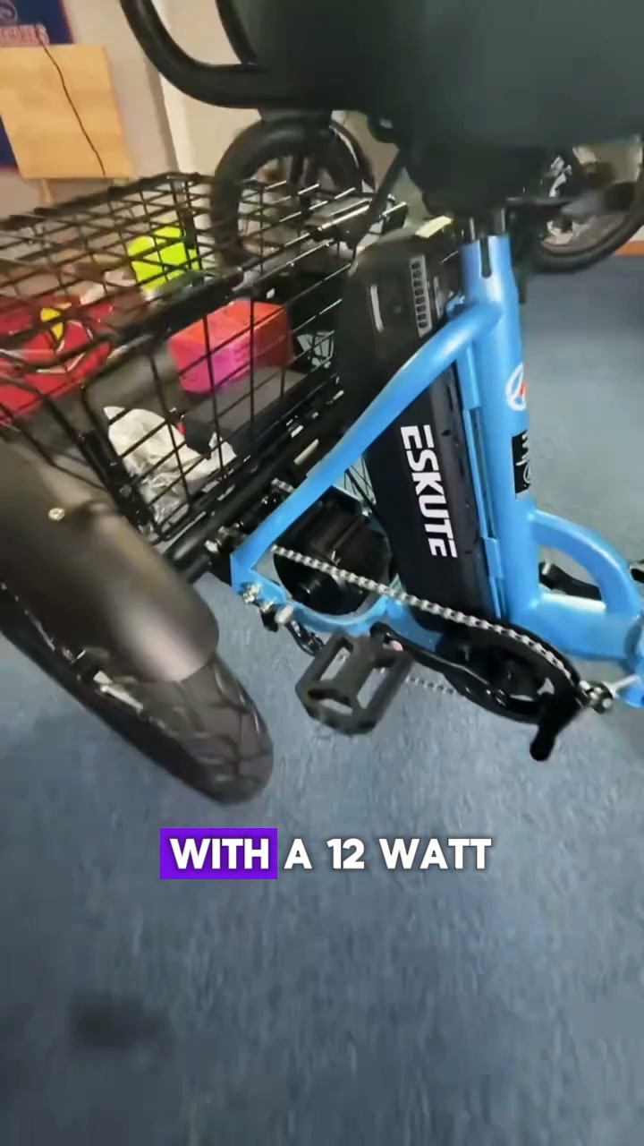 Free shipping · 30-day returns · 1-year warranty