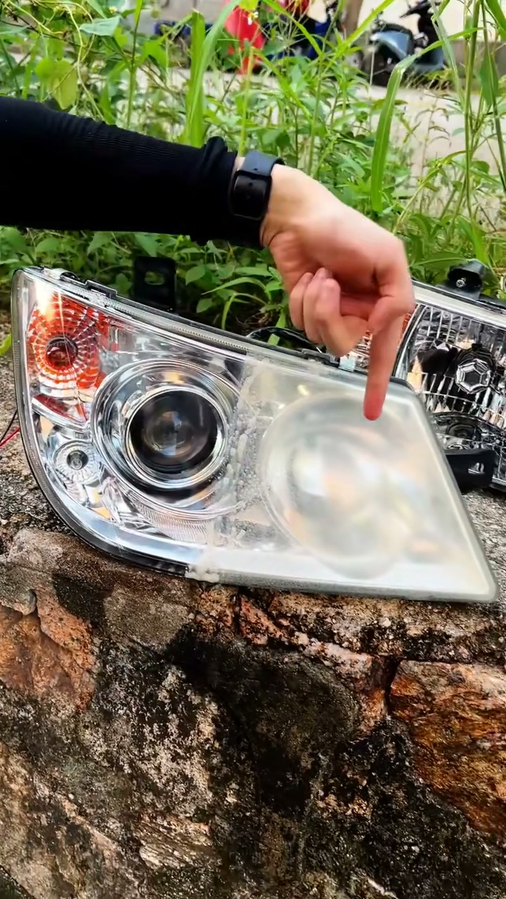 Refresh Your Cloudy, Yellowed Headlights