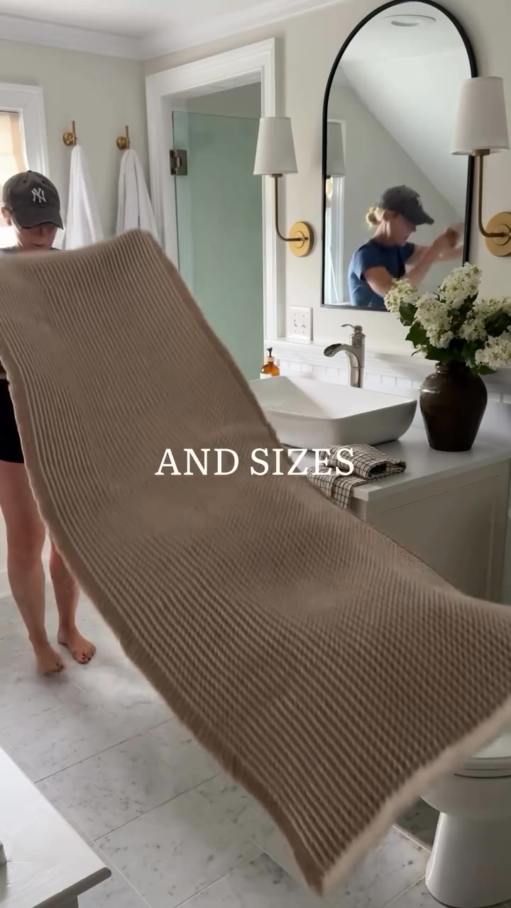 Viral Bath Mat Everyone is Talking About