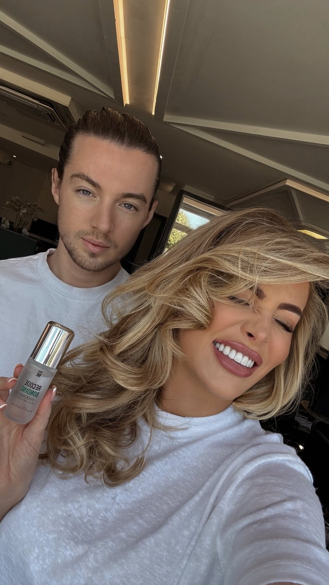 Anúncio de Give Me Cosmetics