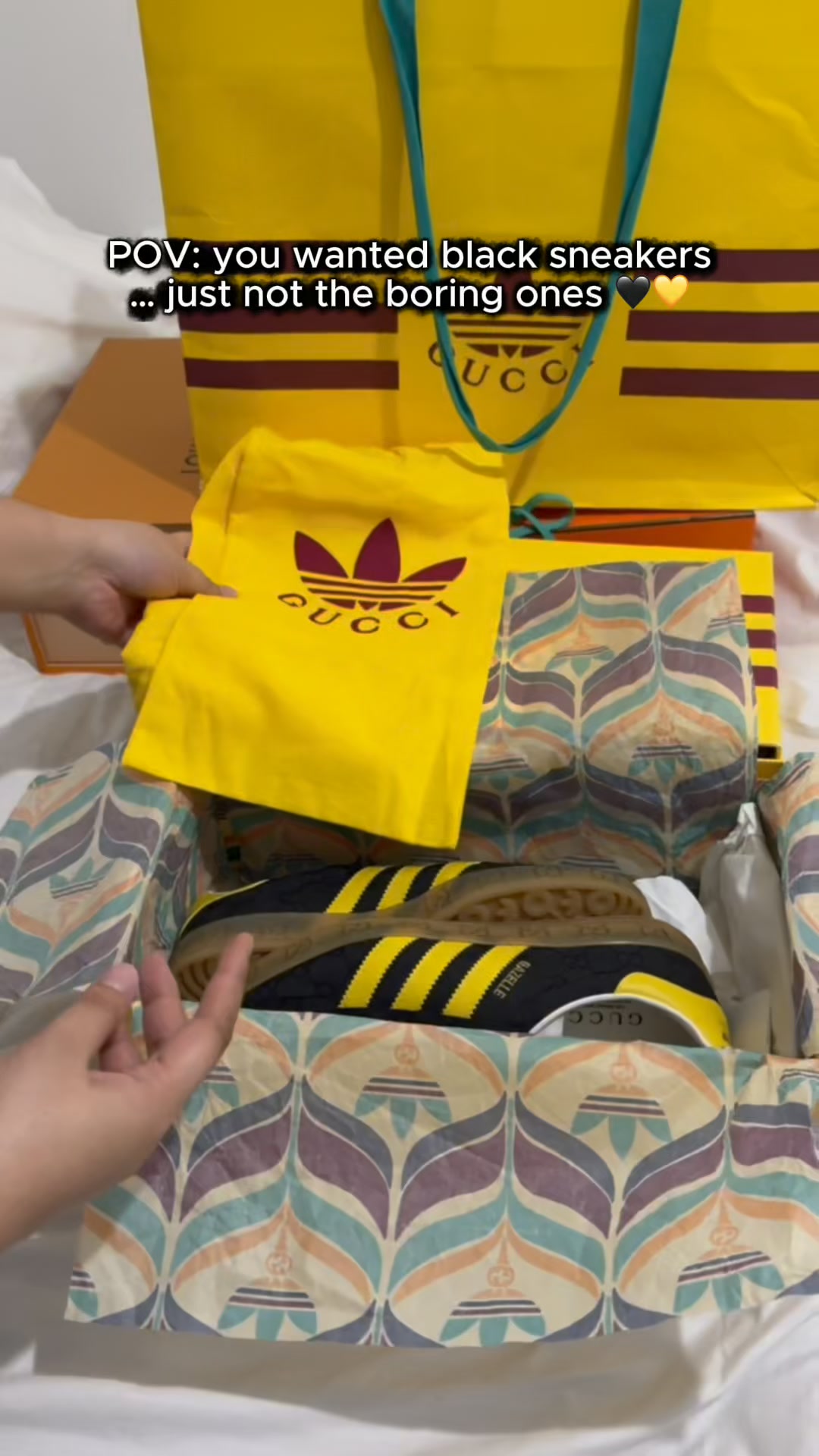 BLACK + YELLOW JUST HITS