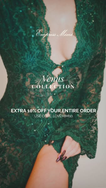 Venus Robe