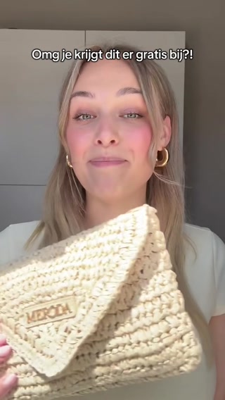 Your Holiday Beauty Routine, Packed