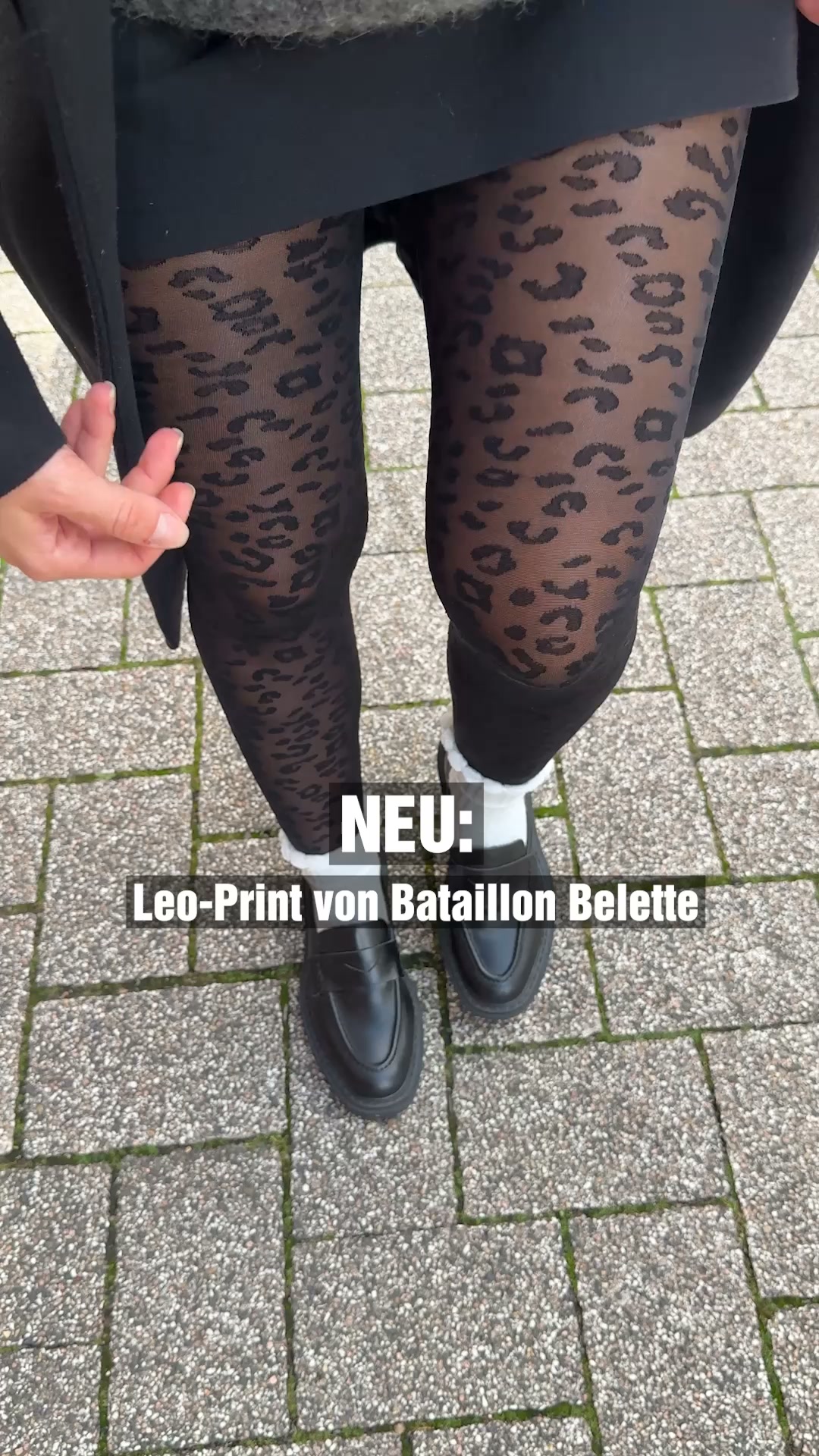 Optisch längere Beine. Null Quetschen.