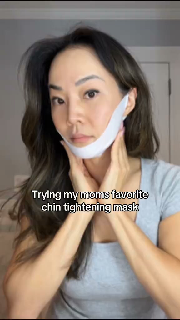 The 20-minute jawline mask