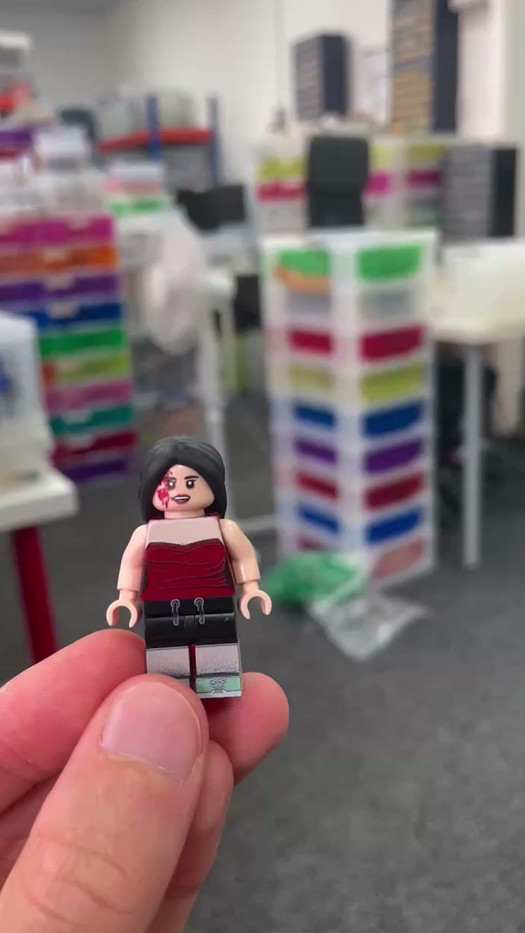 Personalised minifig builder
