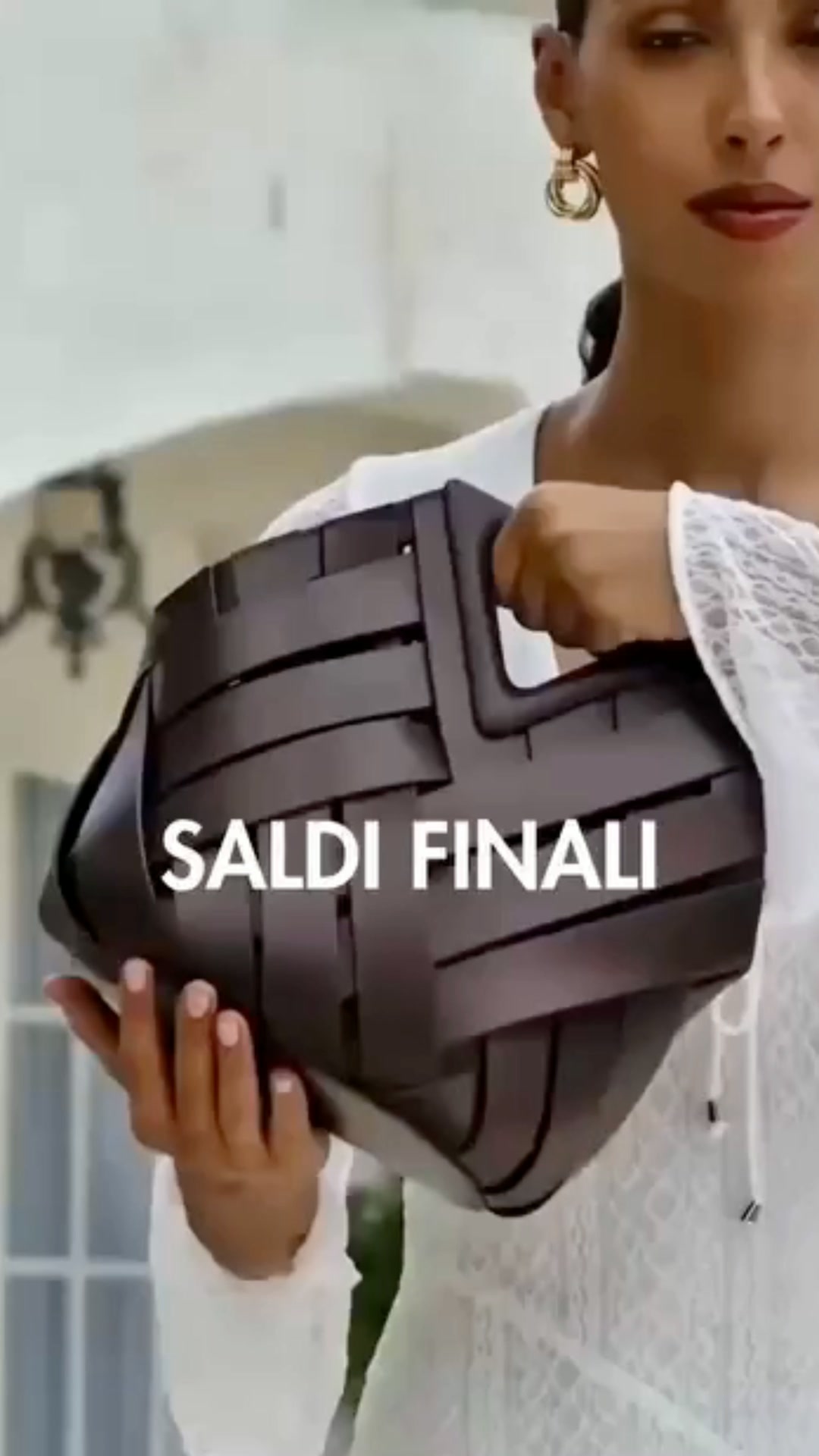 Acquista una Borsa, Orologio in Omaggio