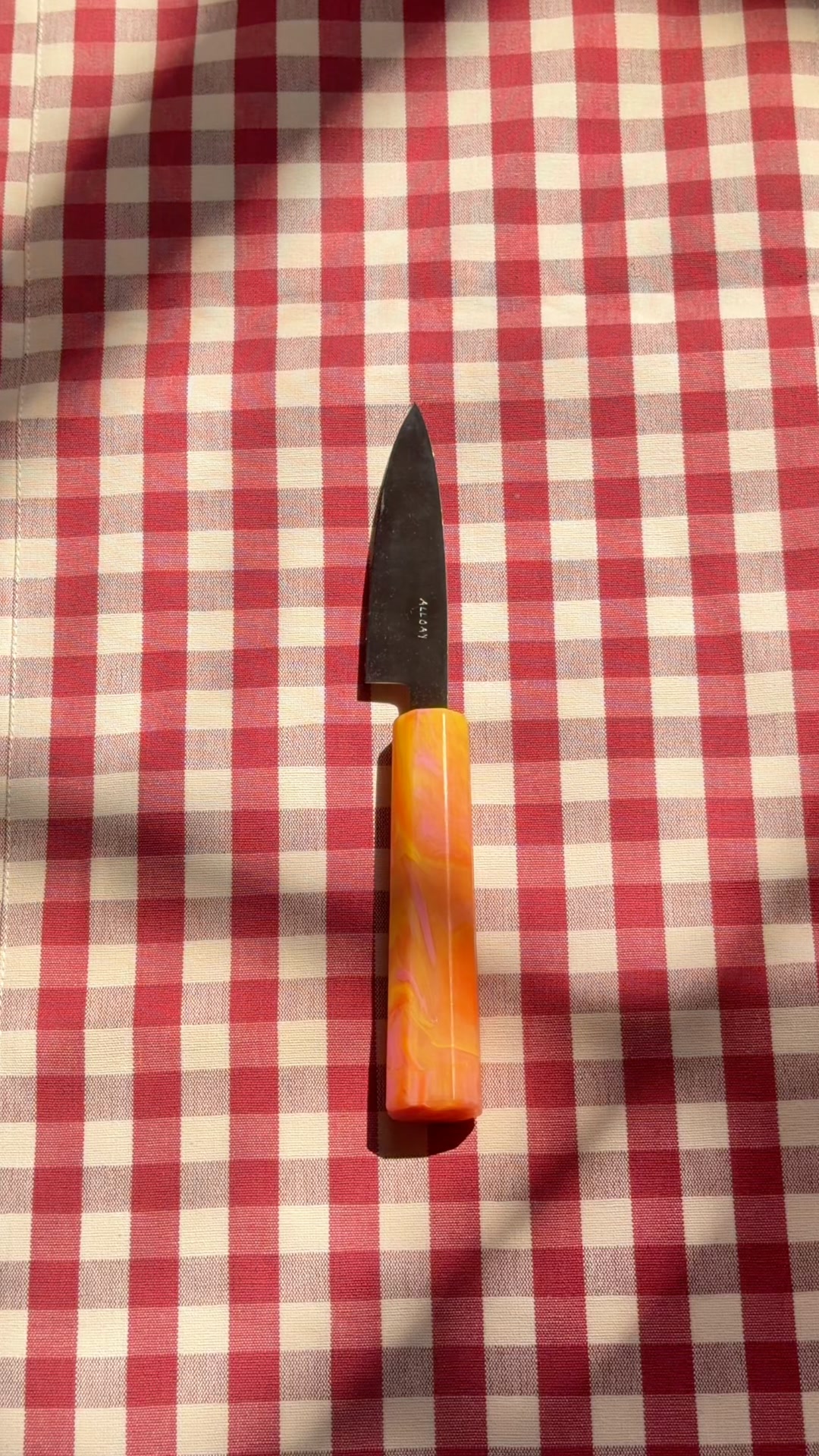 Sharp. Brilliant. Bold.