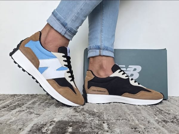 New Balance 327, Camel, Negro & Azul Claro