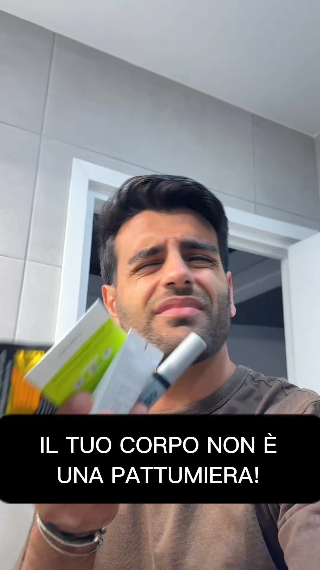 Complesso giovinezza n. 1 — Fino al 40% di sconto