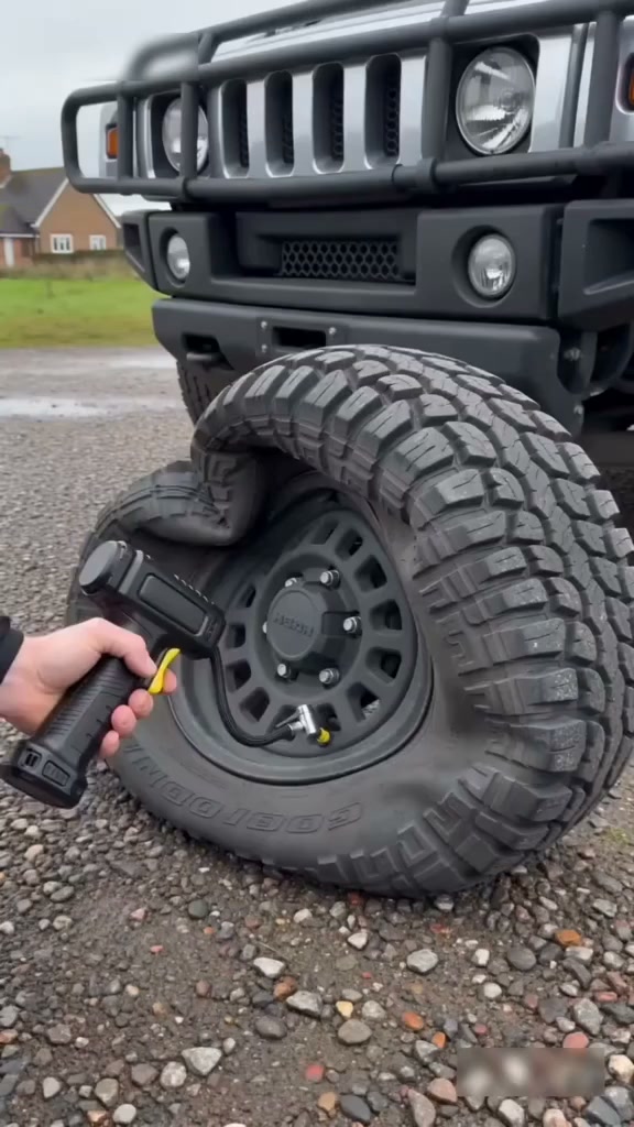 Inflate car, bicycle, and van tires in just a few minutes.