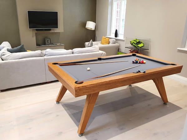 £3,697 | Signature Sexton Oak Pool Dining Table: 7ft