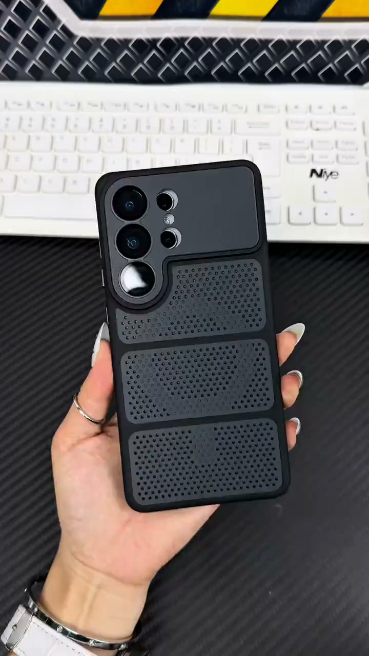 Magnetic Samsung Case · Stable Everyday Hold