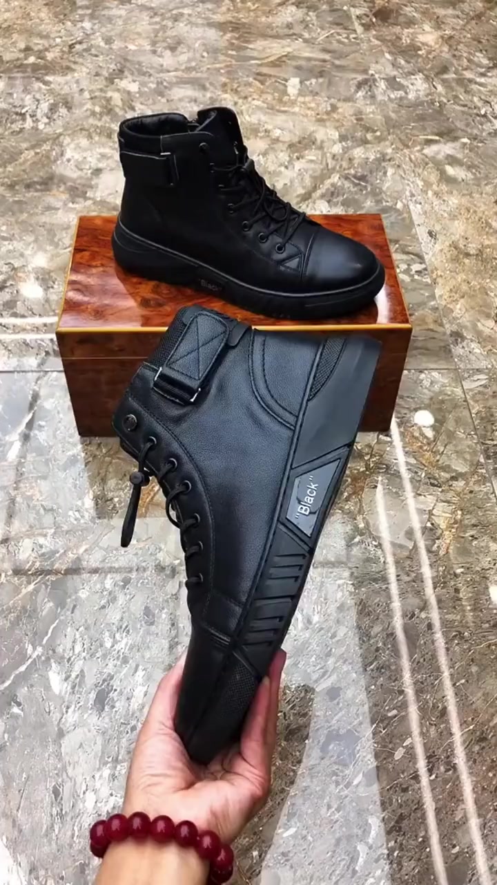 Don't Miss Our Christmas Boot Bundle! Wide-Width, 100% Waterproof & Anti-Slip. Ideal for Commuters & Travelers. Buy 2 Pairs, Enjoy 5% OF