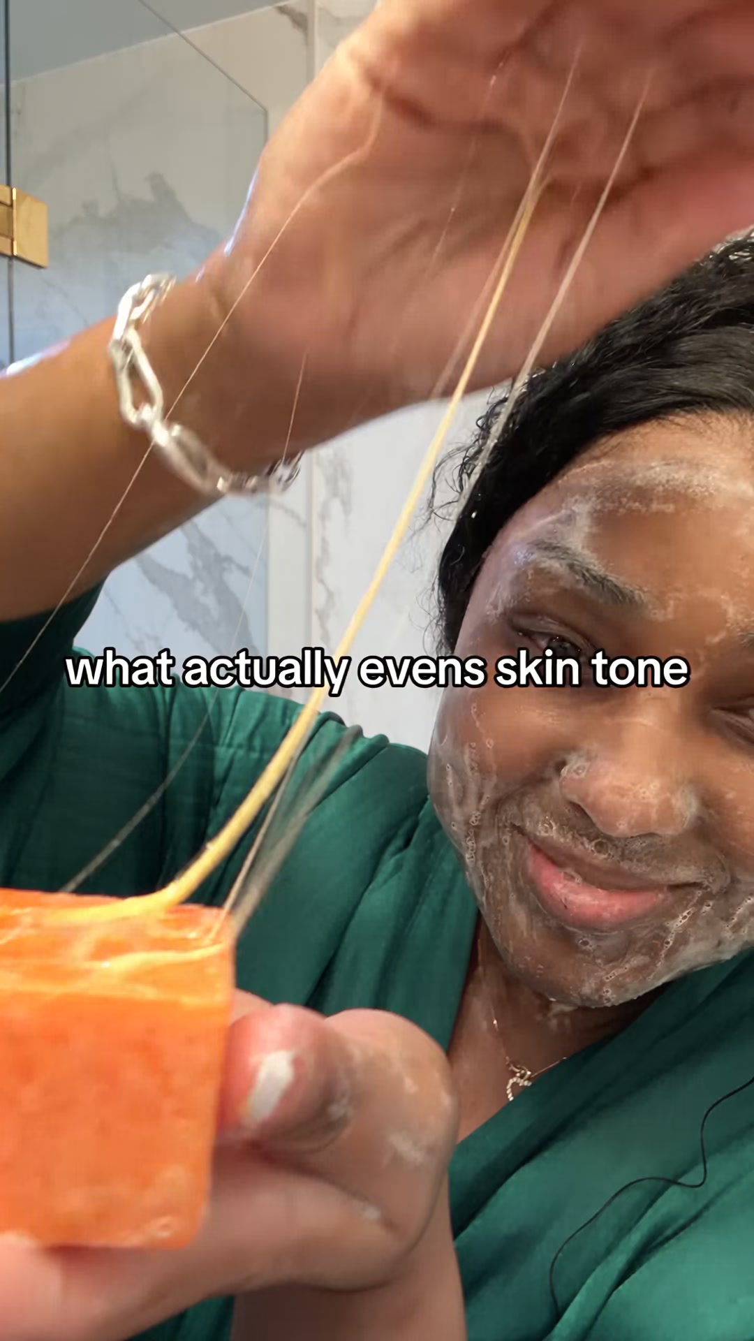 Helps Reduce the Look of Dark Spots