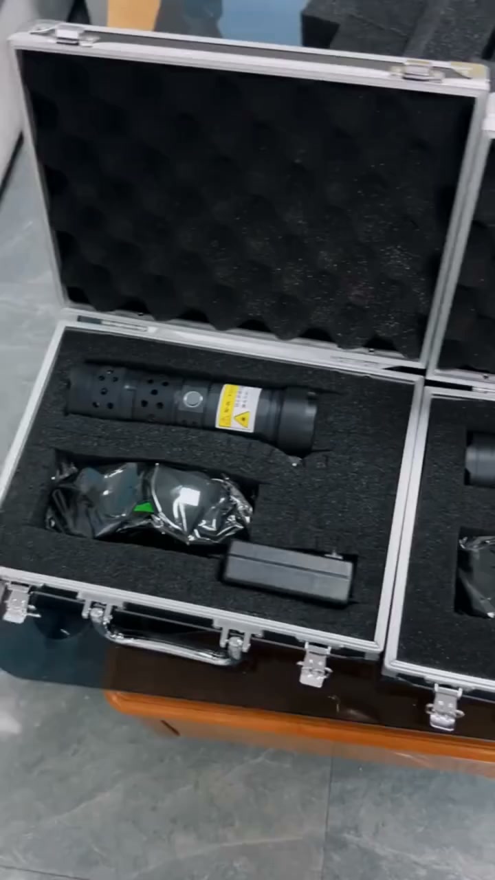 2026 New Design 120W 900-1100NM Powerful IR Laser Pointer
