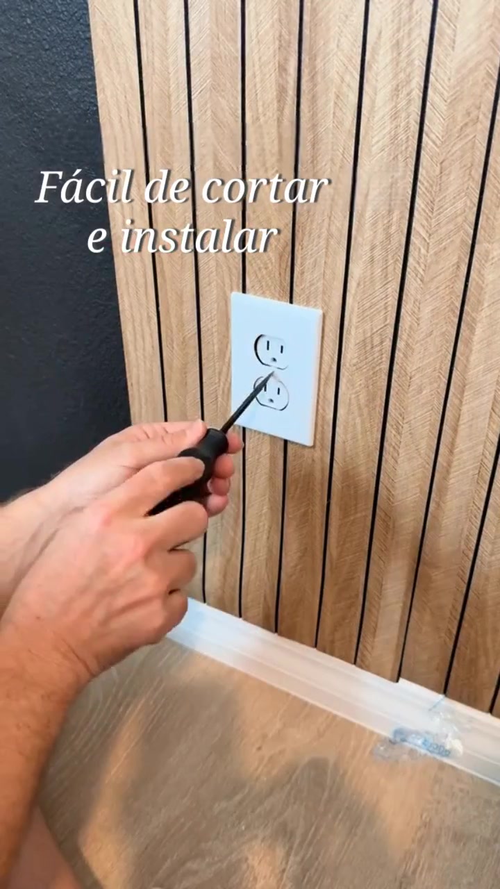 Autocolante de Parede com Aspeto de Madeira Natural!