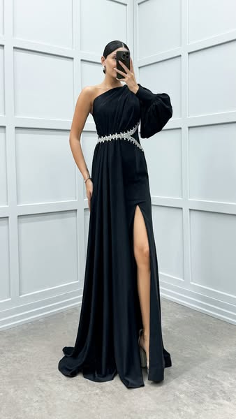 Black one shoulder dress with rhinestone waist design €136.26