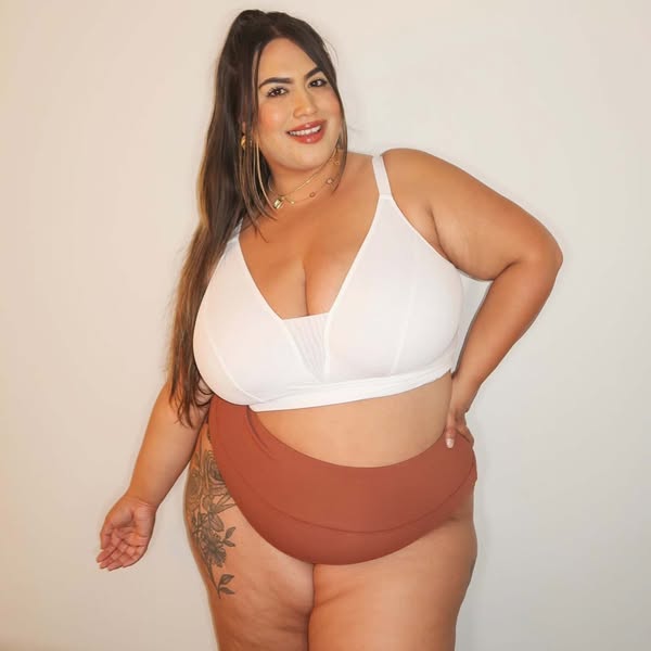 Feels Like Wearing Nothing. Supports Like a Dream.