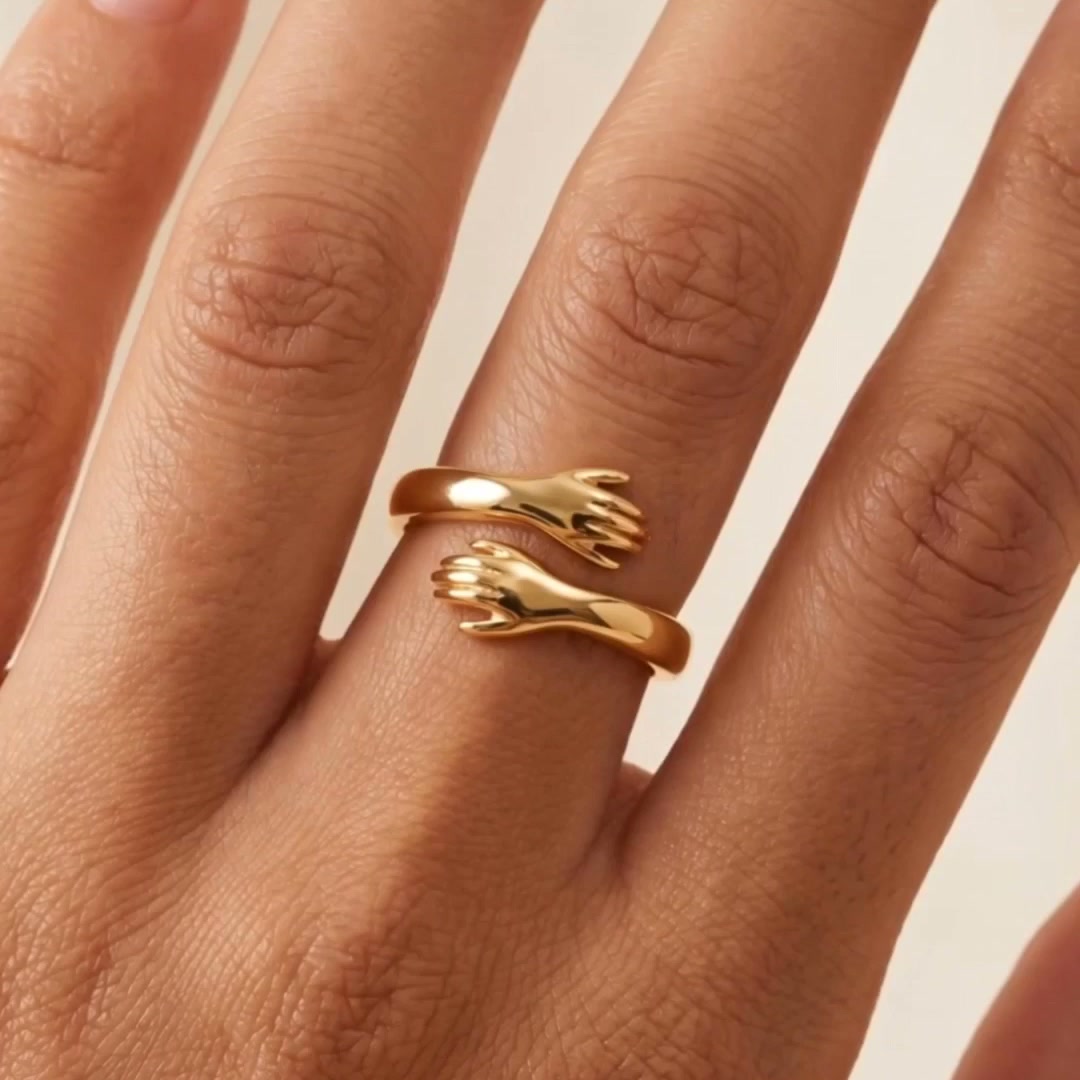 Hug Ring