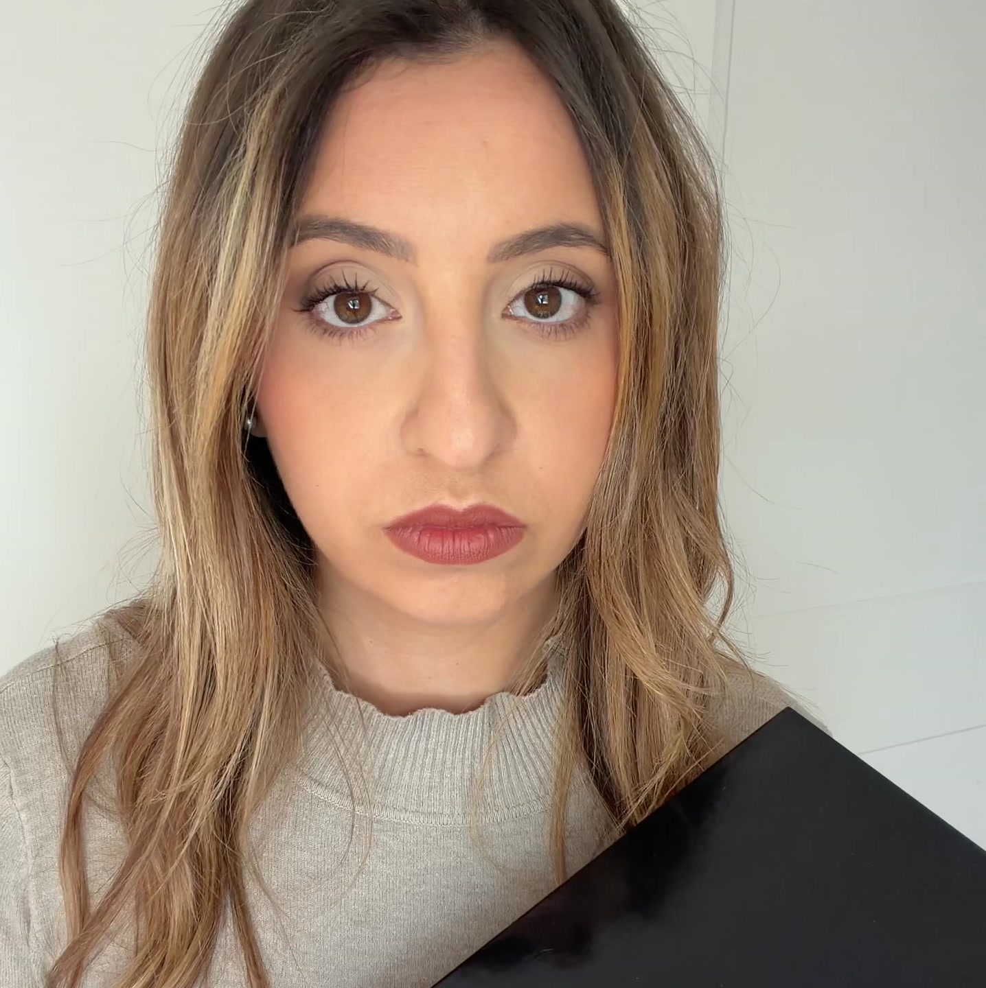Installe, choisis un morceau, commence à jouer