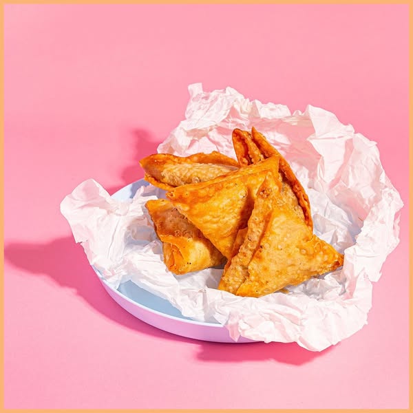 8 Samosas