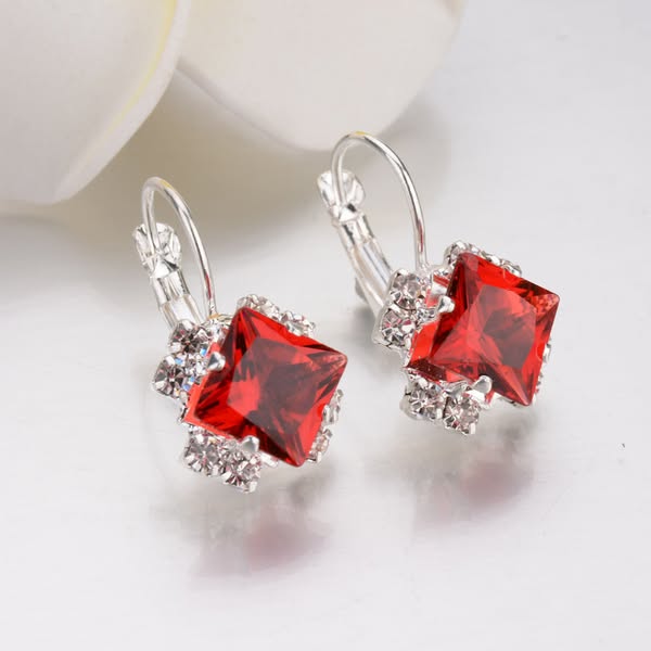 Fashion Rhombus Earrings for Women in Natural Pink Alloy with Inlaid Crystal Artificial Gemstones$0.63