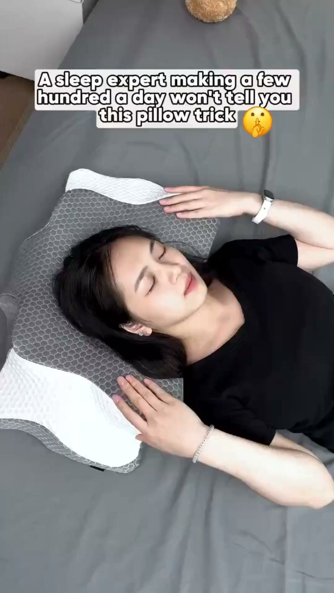 https://ellorest.com/products/ergonomic-pillow
