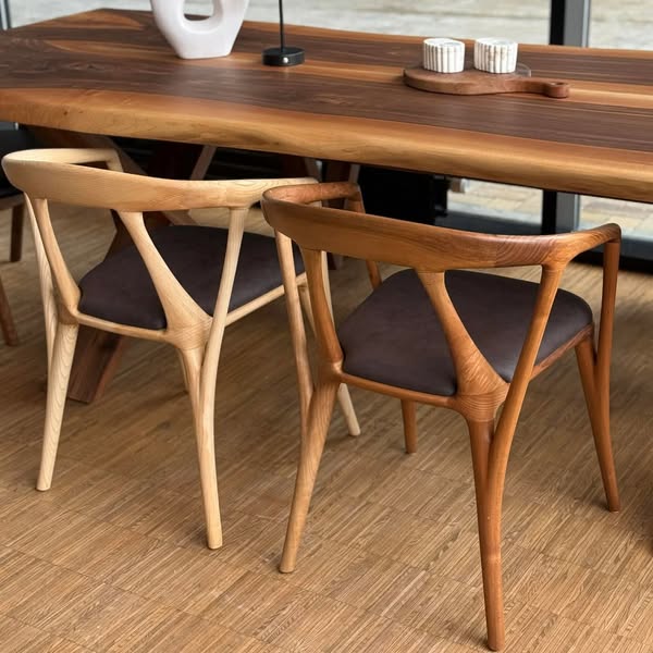Nordisk Y – Tidløst design i massivt træ