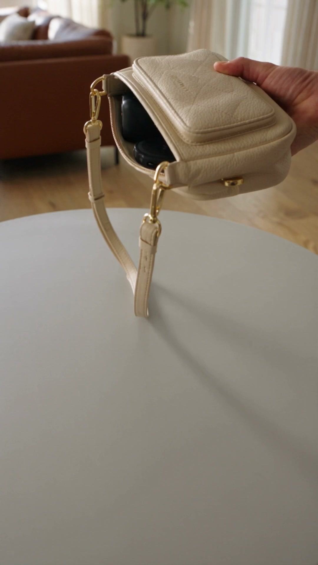 5-in-1 MagSafe Power Bank