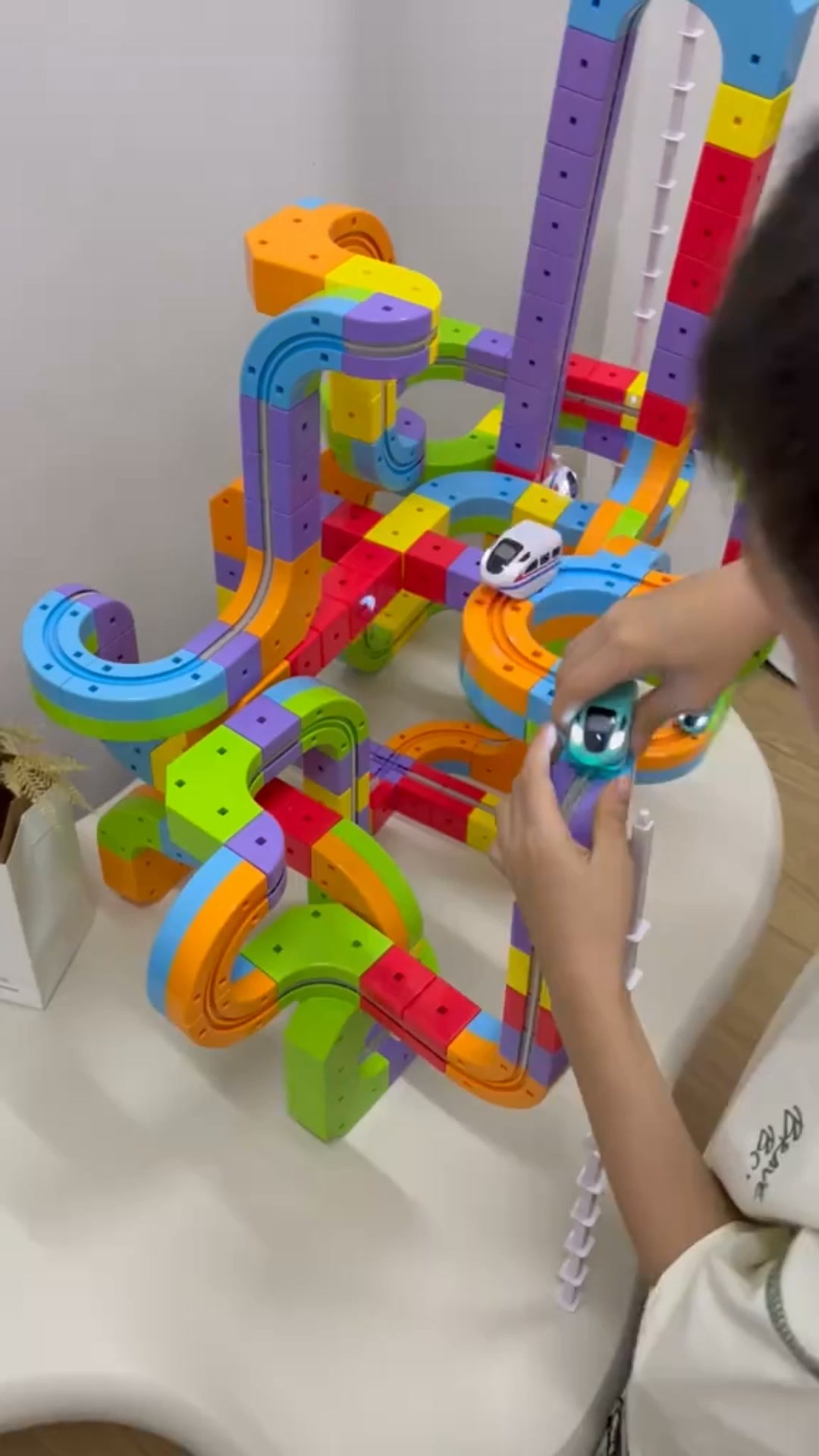 BlockRail™ | Magic Cube Train Track