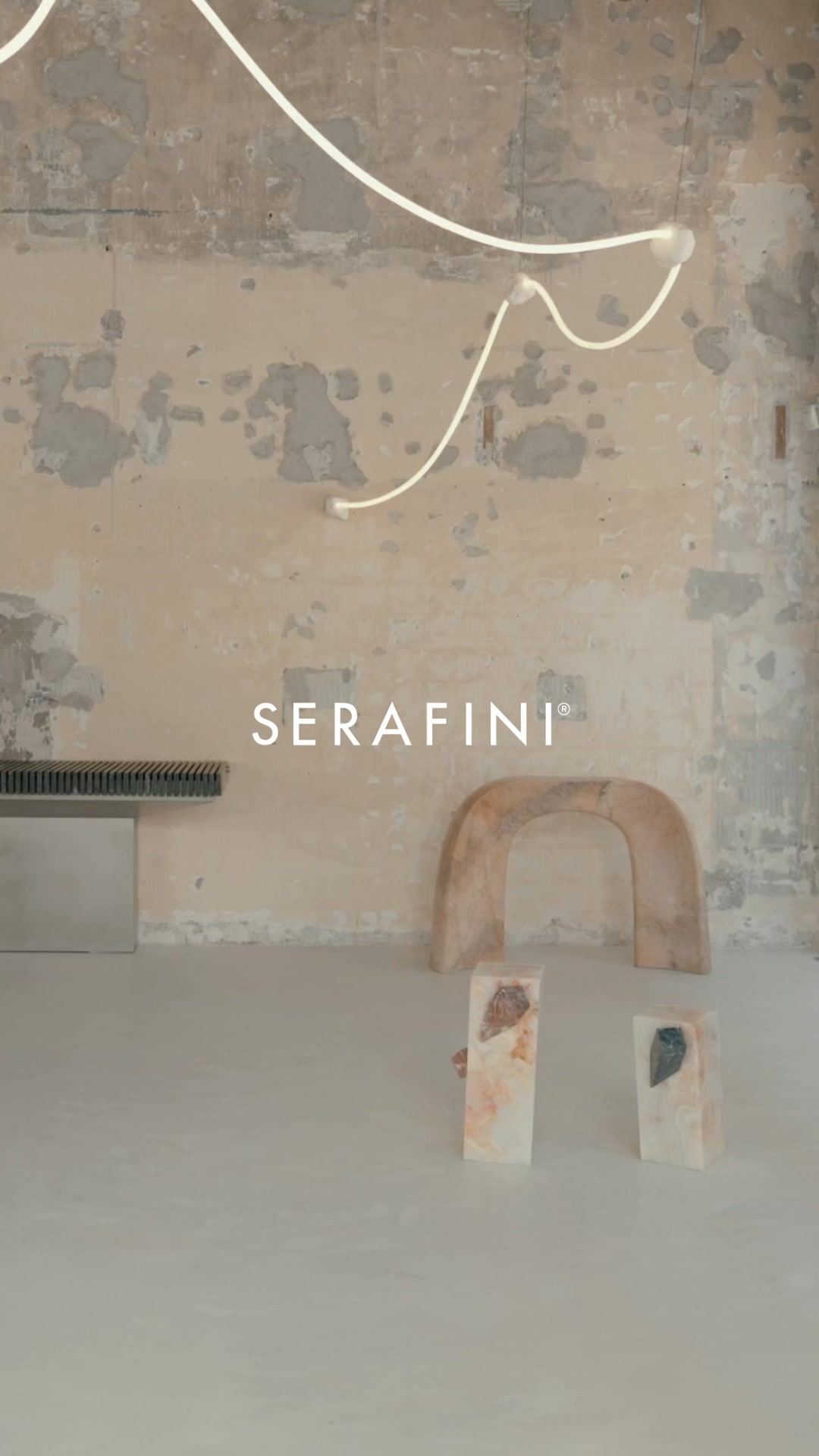 Anúncio de Serafini