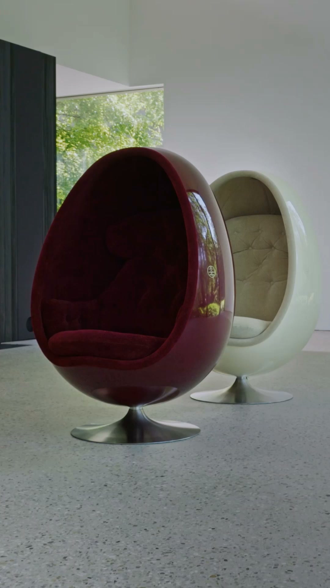 Ovalia, designed by Henrik Thor-Larsen