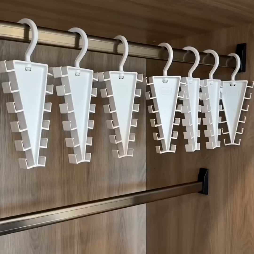 12-Hook Rotating Closet Organizer Hanger